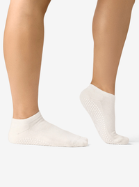 Classic Low Rise Grip Socks