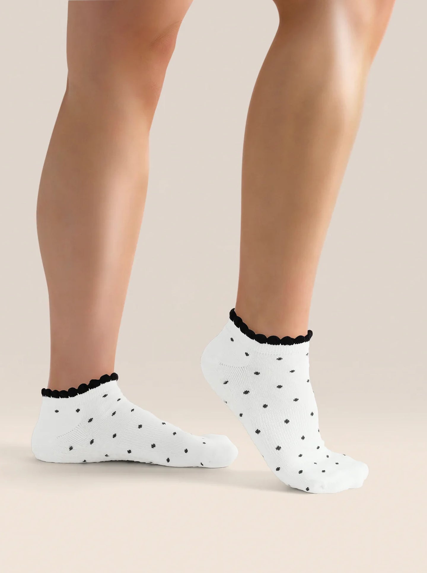 Classic Low Rise Grip Socks