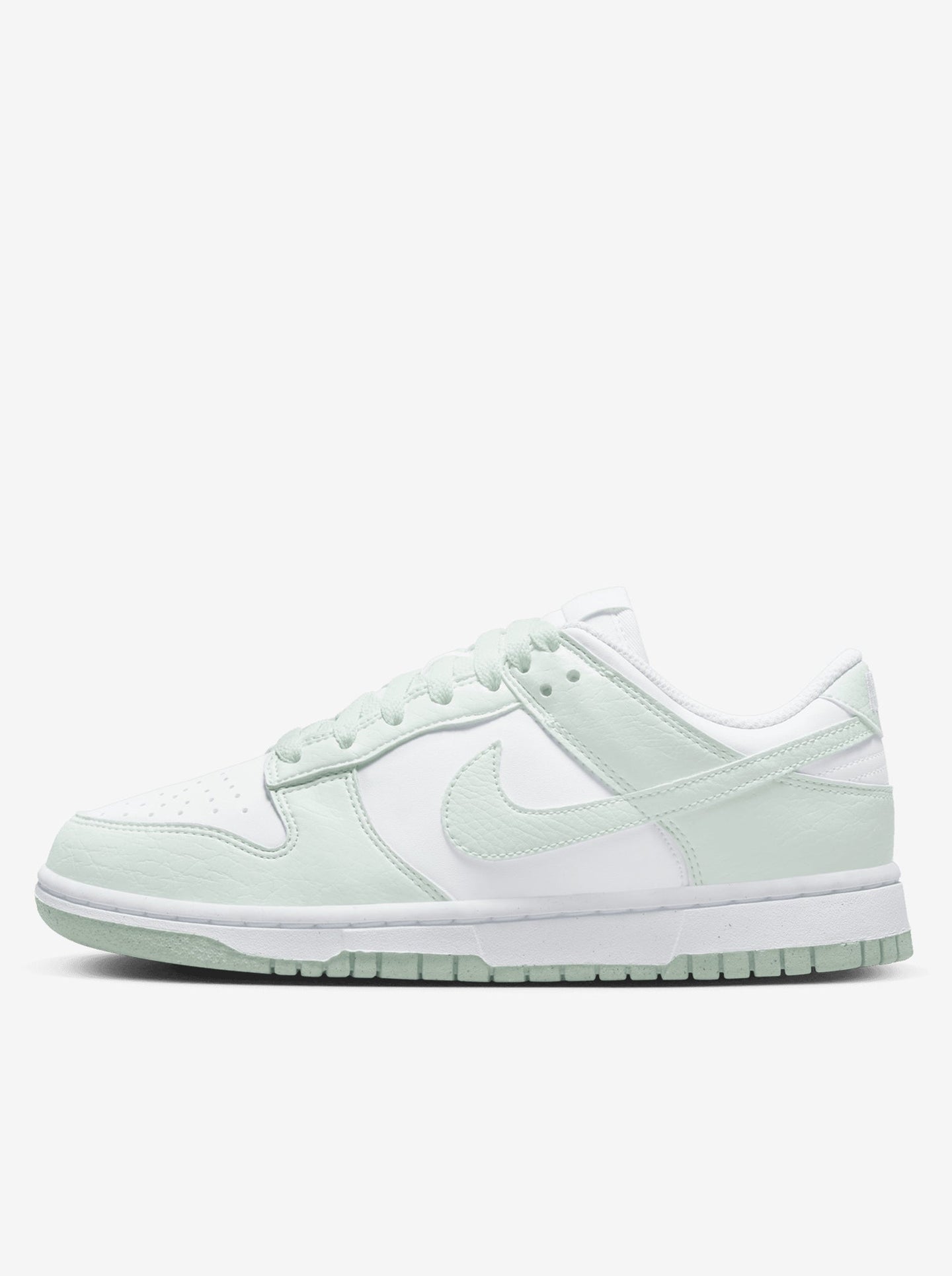 Dunk Low Next Nature Womens