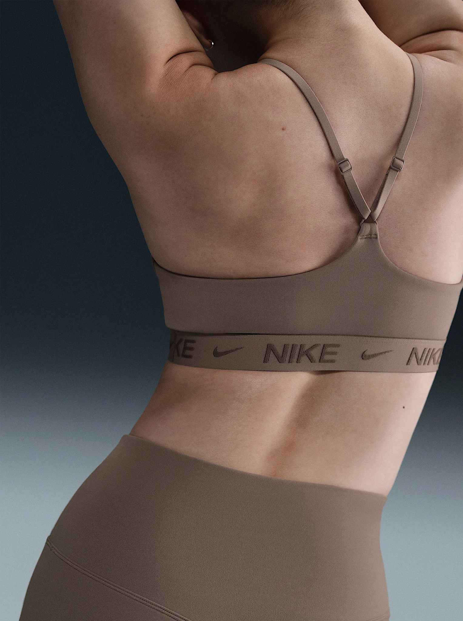 indy Light-Support Bra
