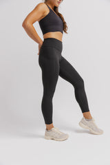 One High-Waisted 7/8 Leggings with Pockets