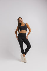One High-Waisted 7/8 Leggings with Pockets