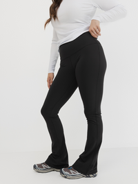 Mellow Flare Longline in Black