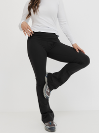 Mellow Flare Longline in Black