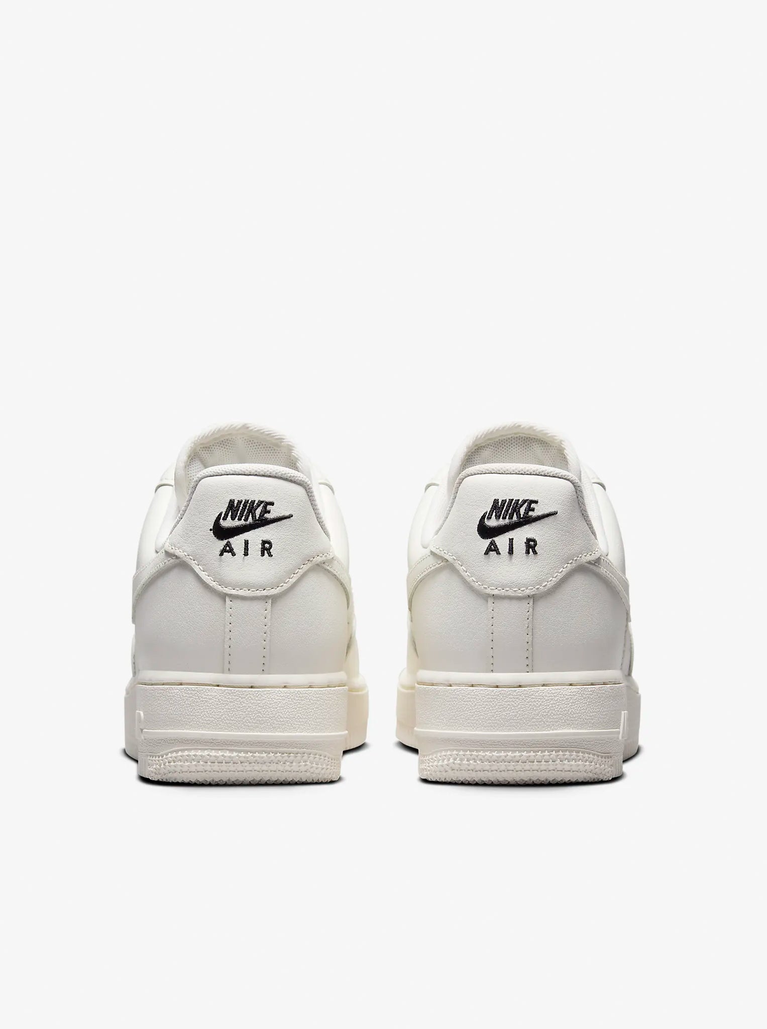 nike air force 1 back view