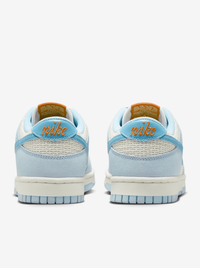Dunk Low SE Womens