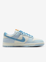 Dunk Low SE Womens