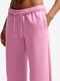 Studio Fleece Mid-Rise Pant