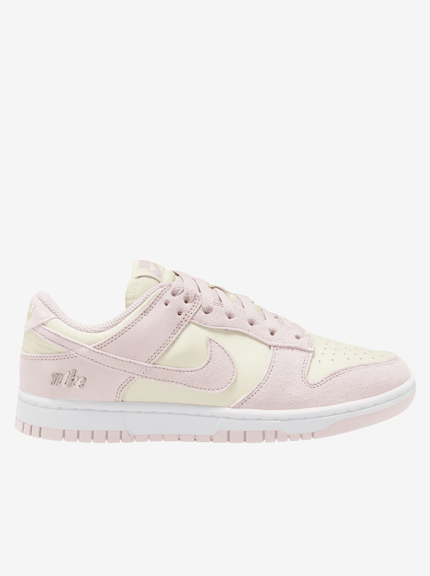 Dunk Low SE Womens