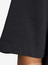 Essentials Boyfriend Tee