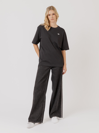 Essentials Boyfriend Tee