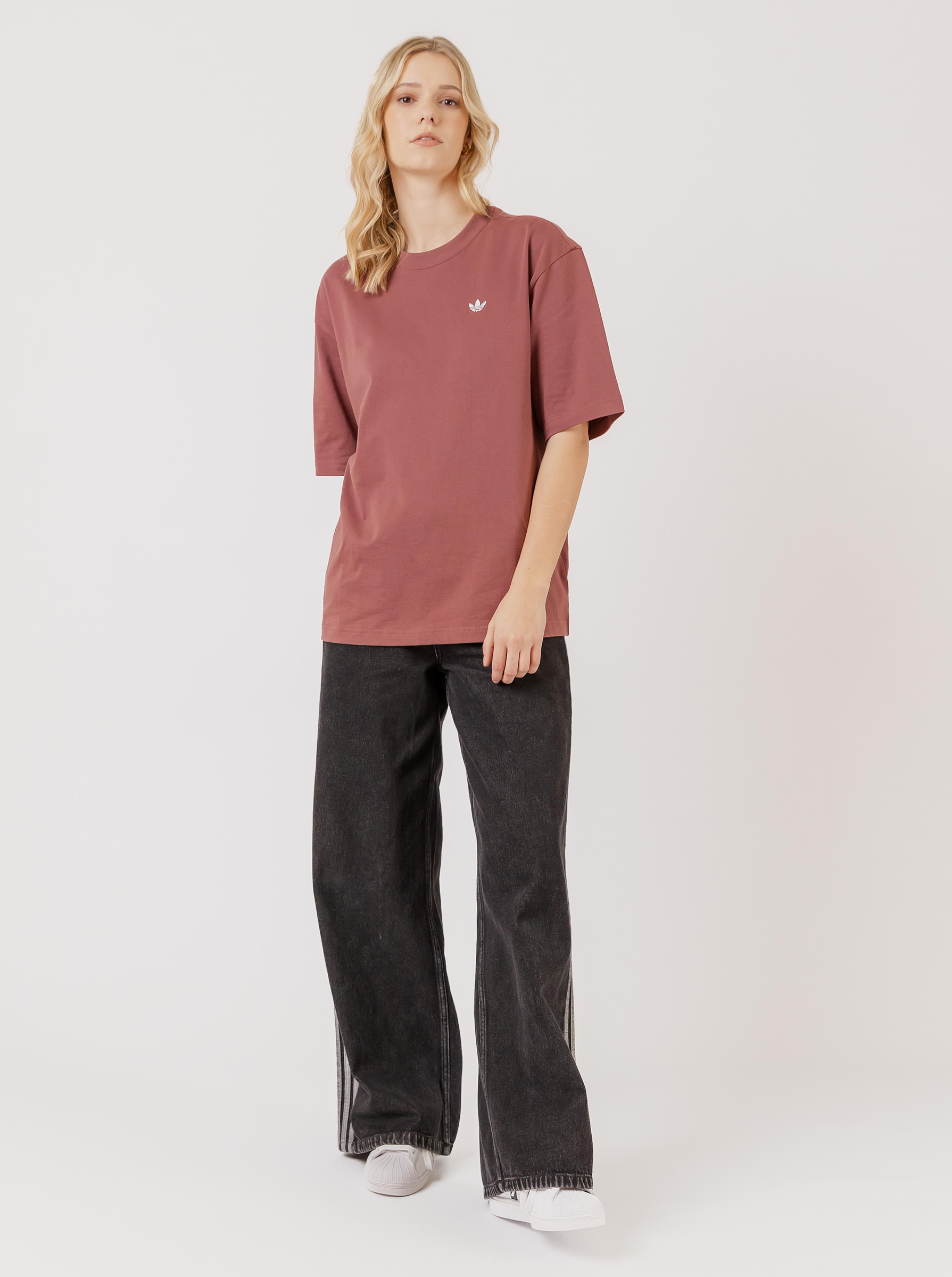 Essentials Boyfriend T-Shirt