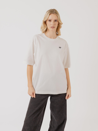 Essentials Boyfriend Tee