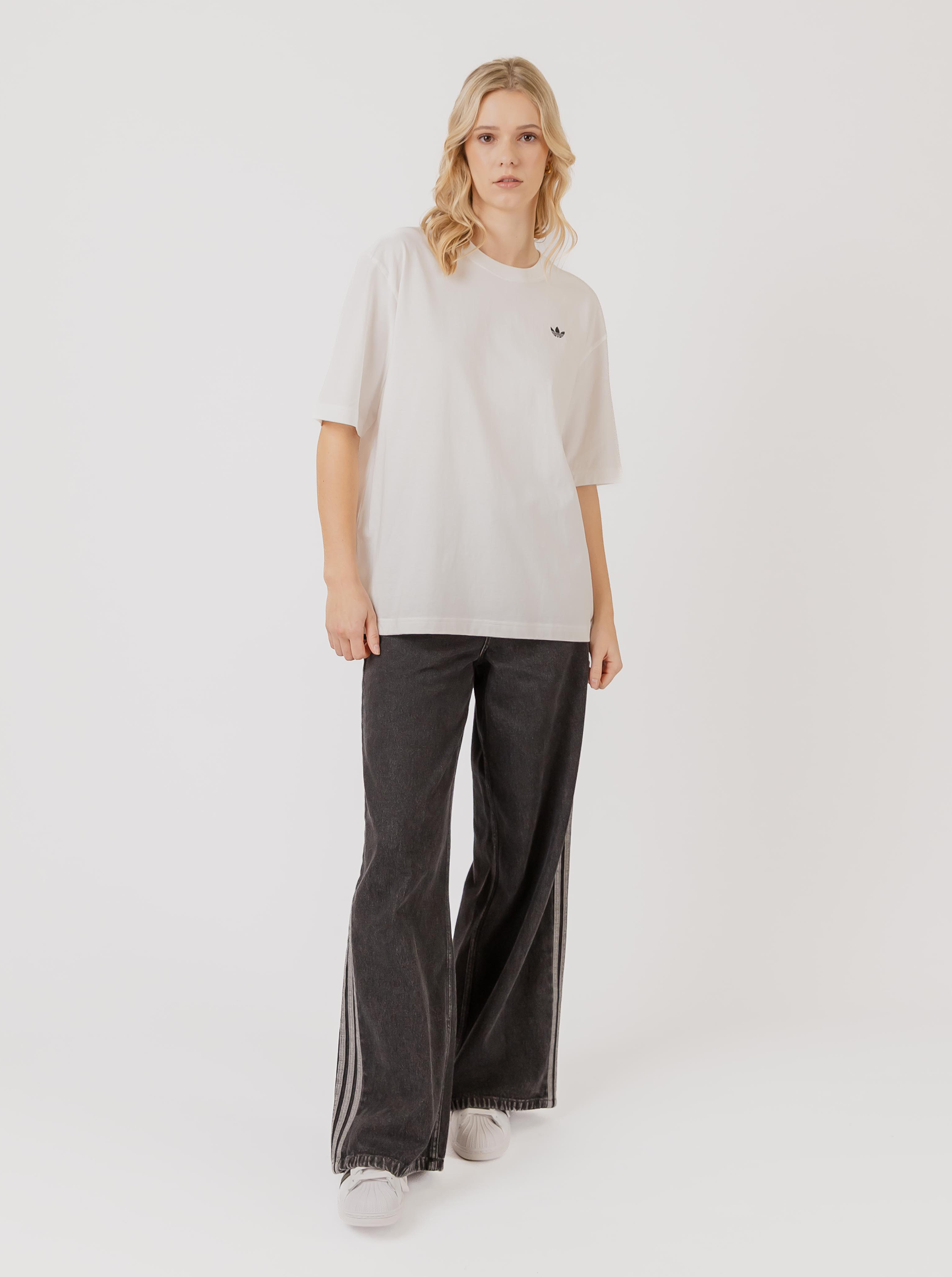Essentials Boyfriend Tee