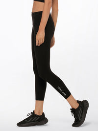 Lotus No Chafe Ankle Biter Leggings