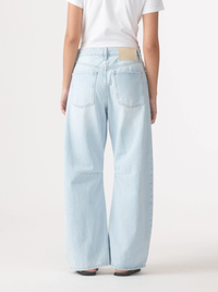 Vera Jean in Fade