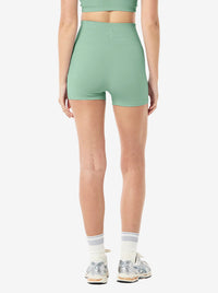 Restore Seamless 2.5" Bike Short in Basil