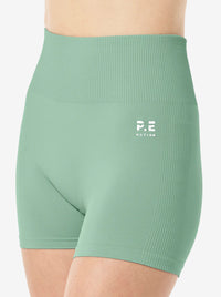 Restore Seamless 2.5" Bike Short in Basil