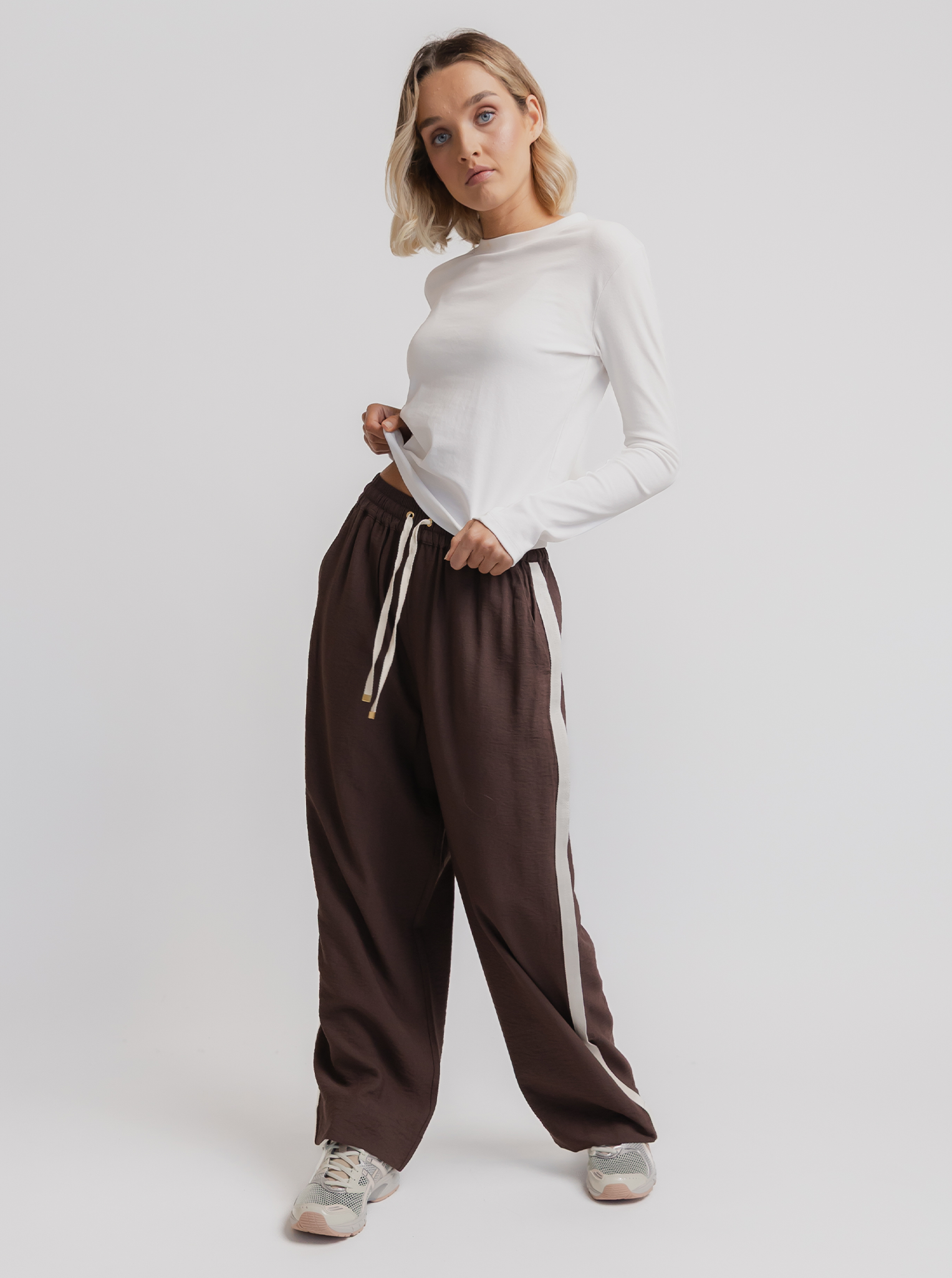 Weekender Pant in Espresso