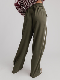 Weekender Pant Longline