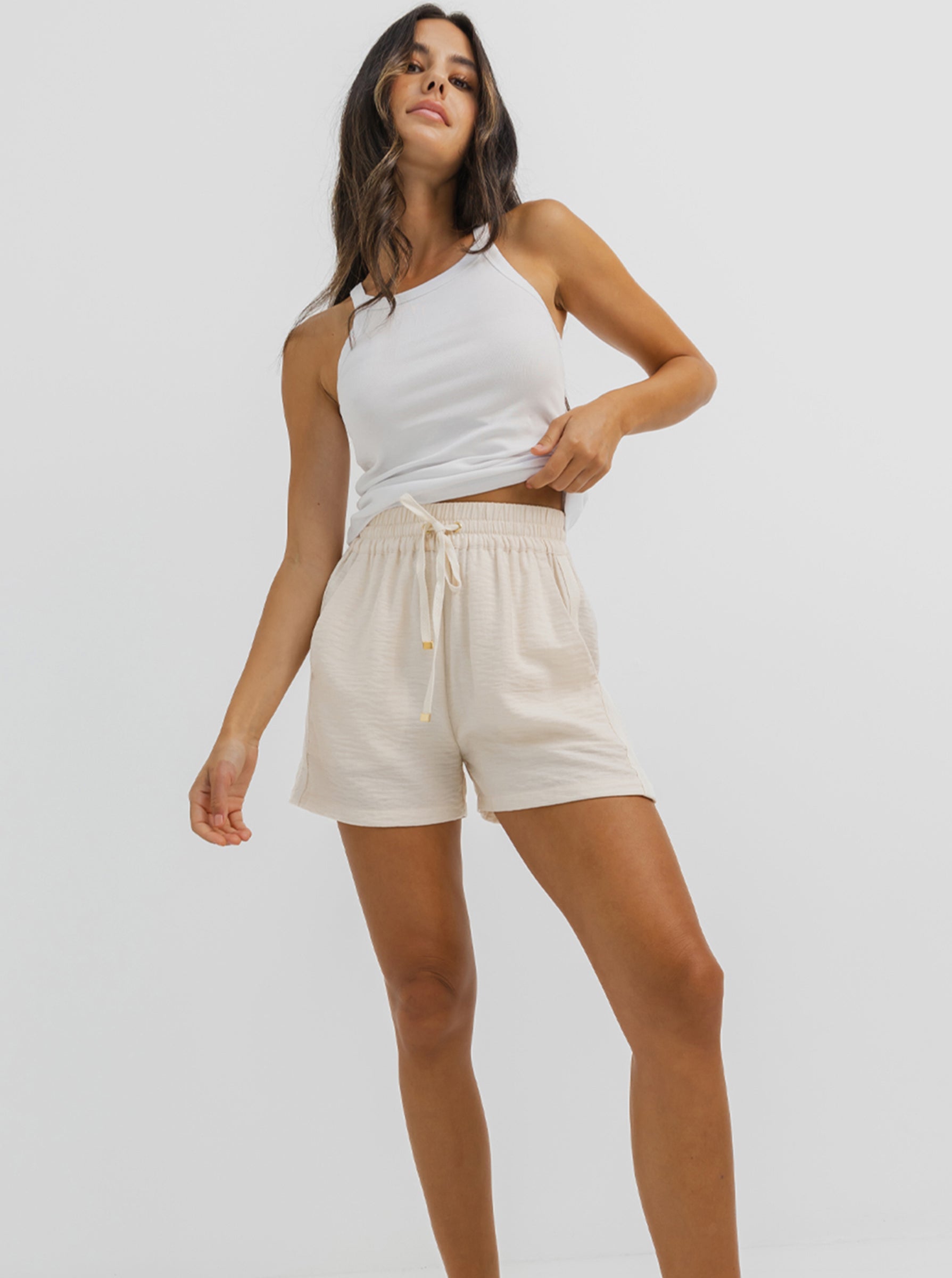 Weekender Short in Vanilla