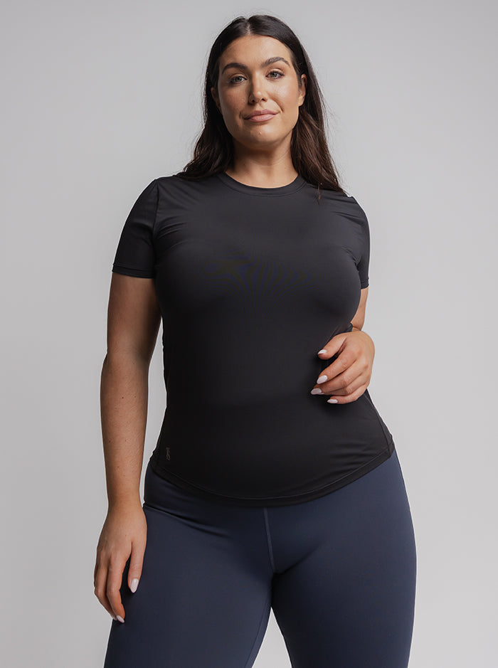 Taylor Run Tee in Black