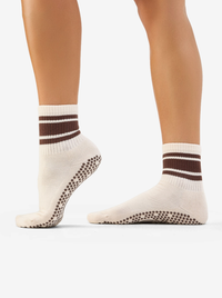 MOVE ACTIVE W CREW GRIP SOCKS - Oat Espresso Stripe