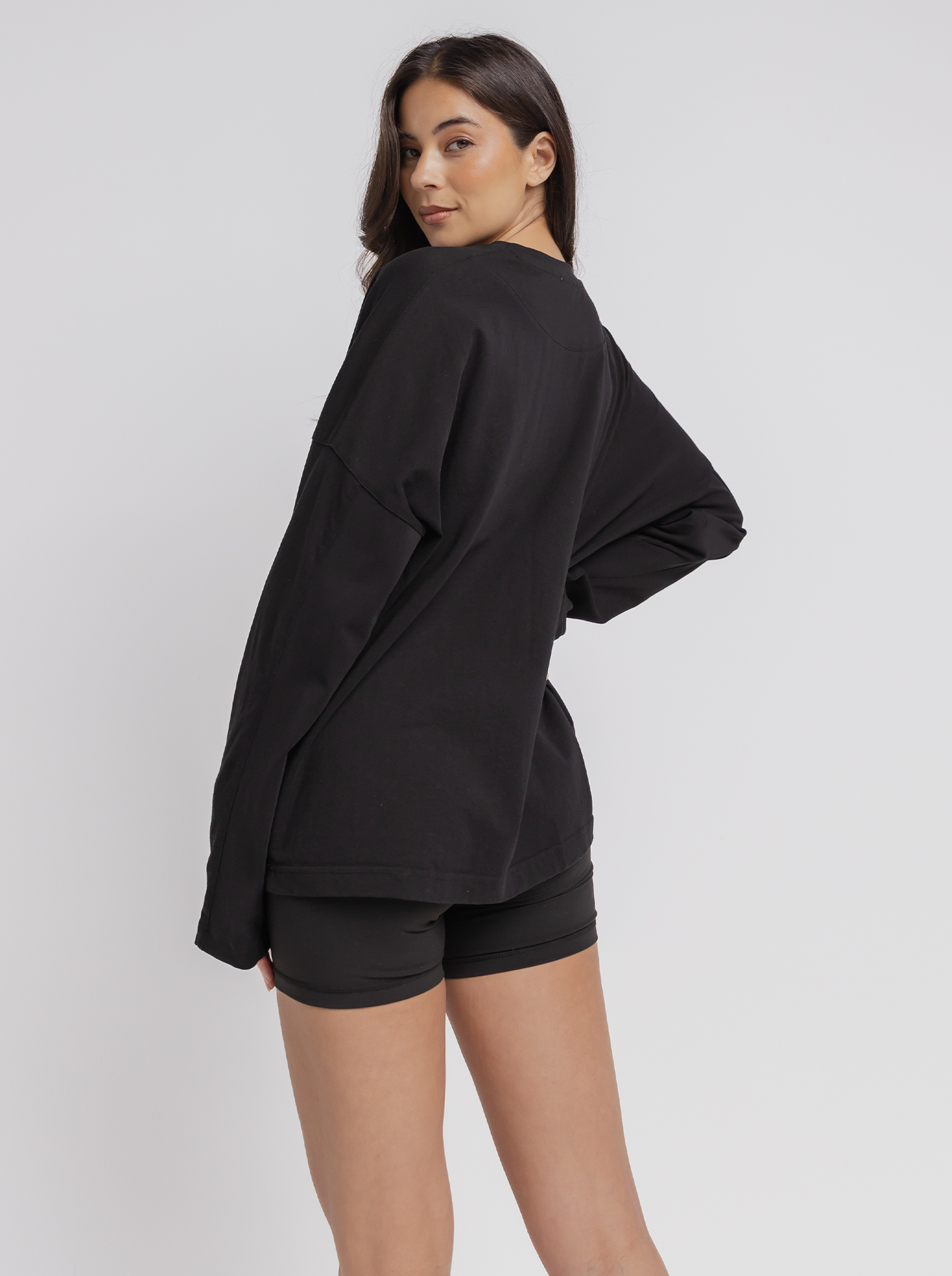 Essential Long Sleeve in Black
