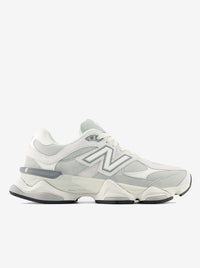9060 Unisex