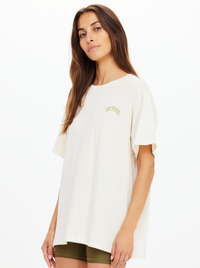 Isadora Sammi Tee